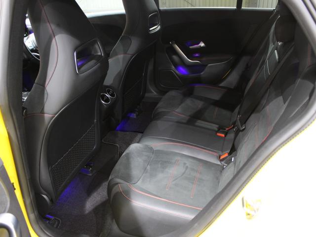 CLAクラス シューティングブレーク CLA200d シューティングブレーク AMGライン レーダーセーフティ/純正ナビ/バックカメラ/地デジ/Bluetooth/電動トランク/LEDライト/アンビエントライト/シートヒーター/純正18AW(12枚目)