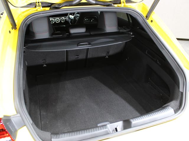 CLAクラス シューティングブレーク CLA200d シューティングブレーク AMGライン レーダーセーフティ/純正ナビ/バックカメラ/地デジ/Bluetooth/電動トランク/LEDライト/アンビエントライト/シートヒーター/純正18AW(22枚目)