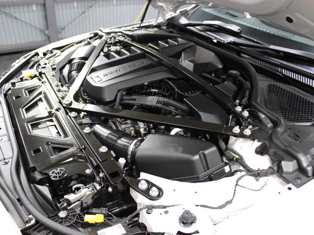 �Y��ȃG���W�����[���ł��B�G���W���͍���]�܂ł������萁���オ��A�A�C�h�����O�����ƂȂ��Ă���܂��B�����s�Ǘ��V�X�e�����`�F�b�N�ς݂ƂȂ��Ă���܂��I