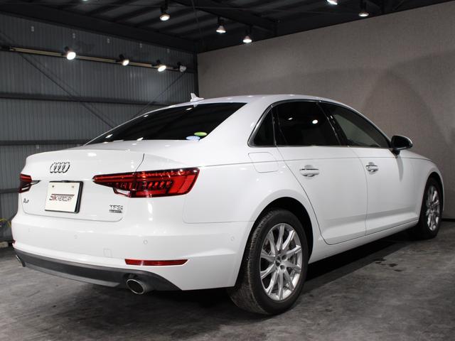 Ａ４ ２．０ＴＦＳＩクワトロ　黒革　ラグジュアリーアシスタＰＫＧ　マトＬＥＤ　バーチャルコック　全方位カメラ　サイドアシスト　純正ナビ　地デジ　シートヒーター　パワーシート（56枚目）