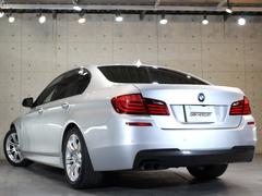 Ｈ２４年式　ＢＭＷ５２３ｉＭスポーツＰＫＧ　右Ｈ　修復歴無　実走行６．６万キロが入庫致しましたのでご紹介させて頂きます。外装の状態はとても綺麗な状態でほぼ無傷に近い状態が保たれております。 5