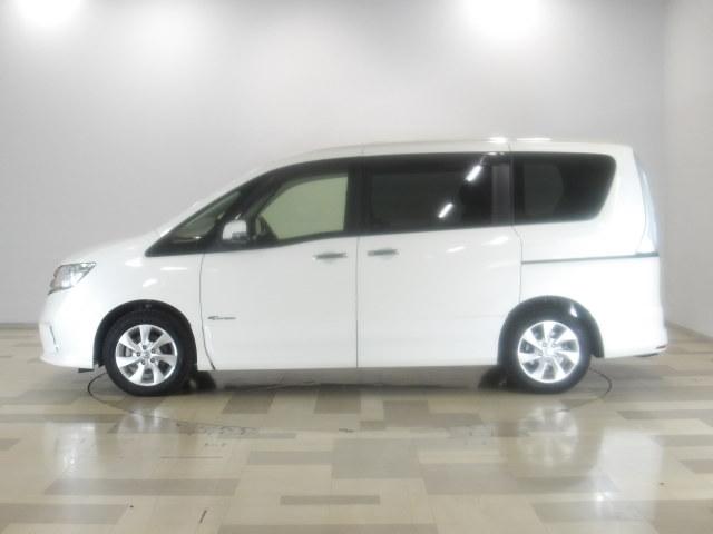 セレナ ハイウェイスターS-ハイブリッド 禁煙車 SDナビゲーション リアカメラ ETC リア左側パワースライドドア スマートキー フルセグTV CD クルーズコントロール ディスチャージヘッドライト アルミホイール VSA ワンオーナ(16枚目)