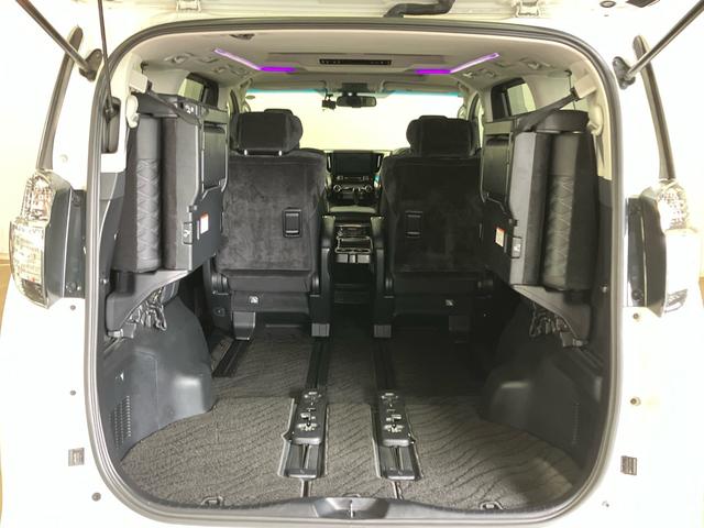 ヴェルファイア ２．５ＺＧエディション　禁煙　インテリジェントクリアランスソナー　電子パーキング　サンルーフ　ムーンルーフ　電動シート　スマートキー　クルコン　後カメラ　ＷＳＲ　フルセグテレビ　パワーシート　スマキー　クルーズコントロール（30枚目）