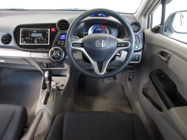 インサイト Ｇ　禁煙車　ＣＤ　ＦＭ　ＡＭ　ＵＳＢ　ＡＵＸ　キーレスエントリー　ＥＴＣ　ＰＷ　ＷＳＲＳ　メンテナンスノート　１オーナー　エアバック　パワステ　ＡＵＴＯエアコン　ＡＢＳ　アイドリングストップ車（5枚目）