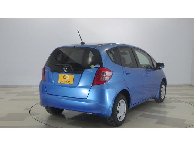 フィット Ｌ　禁煙車　ＤＶＤ再生　エアコン　キーレス　リアカメラ　ＥＴＣ付き　ＡＢＳ　ナビＴＶ　パワーウィンドウ　デュアルエアバック　パワーステアリング　ワンセグ　エアバック　ＨＤＤナビ（20枚目）