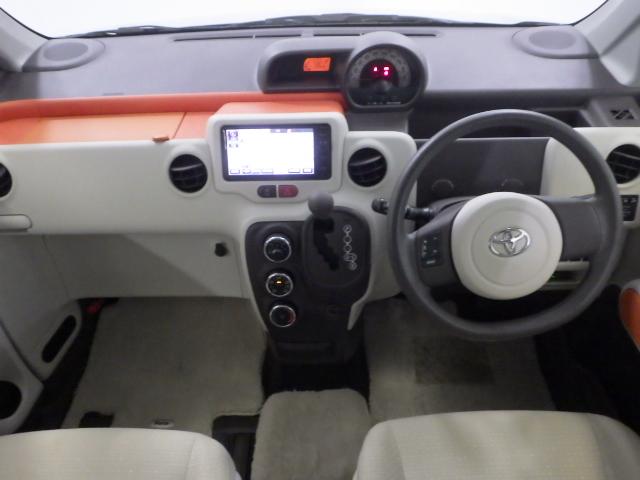 ポルテ Ｆ　禁煙車　ＳＤナビゲーション　リアカメラ　ＥＴＣ　スマートキー　ＤＶＤ／ＣＤ　ブルートゥース音楽　ＶＳＡ　リア左側パワースライドドア　１オーナー　フルセグテレビ　ワイヤレスキー　ＡＡＣ　ＤＶＤ再生（13枚目）