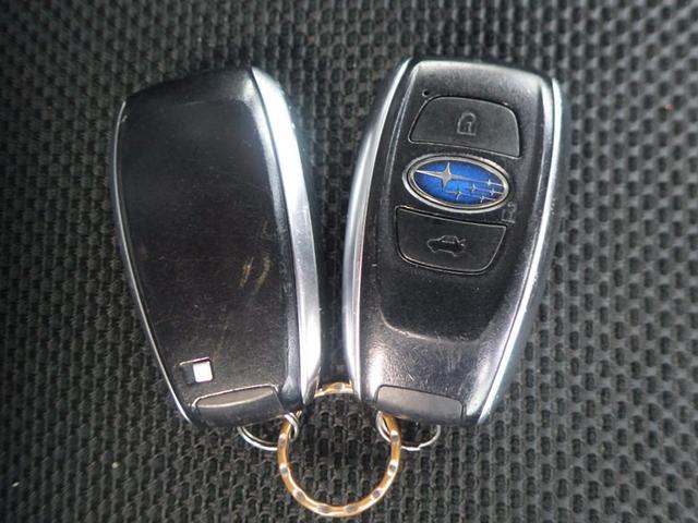 ＸＶ ２．０ｉ－Ｌアイサイト　禁煙車　カロッツェリアメモリーナビ　リアカメラ　ブルートゥース音楽　ディスチャージヘッドライト　　スマートキー　ＥＴＣ　ＤＶＤ／ＣＤ　フルセグＴＶ　パドルシフト　スマキ　１オナ　自動追従　Ｂカメ　ＰＷ（7枚目）