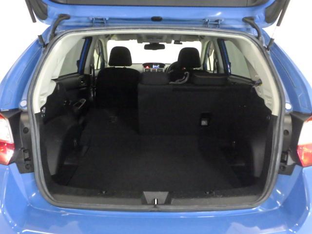 ＸＶ ２．０ｉ－Ｌアイサイト　禁煙車　カロッツェリアメモリーナビ　リアカメラ　ブルートゥース音楽　ディスチャージヘッドライト　　スマートキー　ＥＴＣ　ＤＶＤ／ＣＤ　フルセグＴＶ　パドルシフト　スマキ　１オナ　自動追従　Ｂカメ　ＰＷ（16枚目）