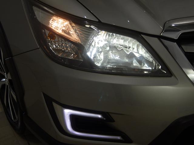 エクシーガクロスオーバー７ ２．５ｉアイサイト　禁煙車　ＳＤナビゲーション　リアカメラ　ＥＴＣ　スマートキー　サイドカーテンエアバッグ　ディスチャージヘッドライト　ＤＶＤ／ＣＤ　フルセグＴＶ　ブルートゥース音楽　パドルシフト　クルーズコントロール（14枚目）