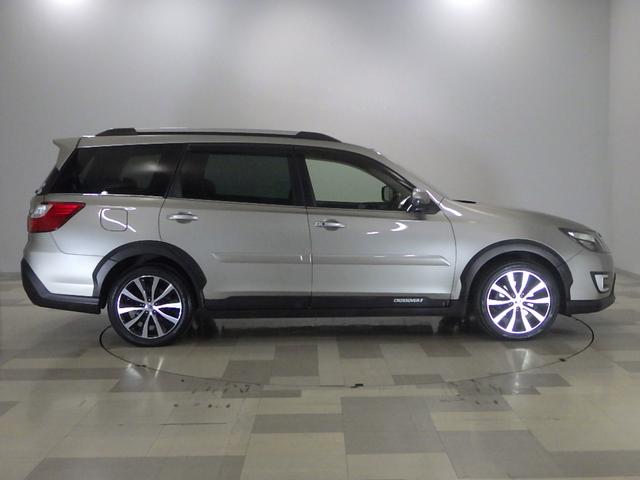 エクシーガクロスオーバー７ ２．５ｉアイサイト　禁煙車　ＳＤナビゲーション　リアカメラ　ＥＴＣ　スマートキー　サイドカーテンエアバッグ　ディスチャージヘッドライト　ＤＶＤ／ＣＤ　フルセグＴＶ　ブルートゥース音楽　パドルシフト　クルーズコントロール（24枚目）