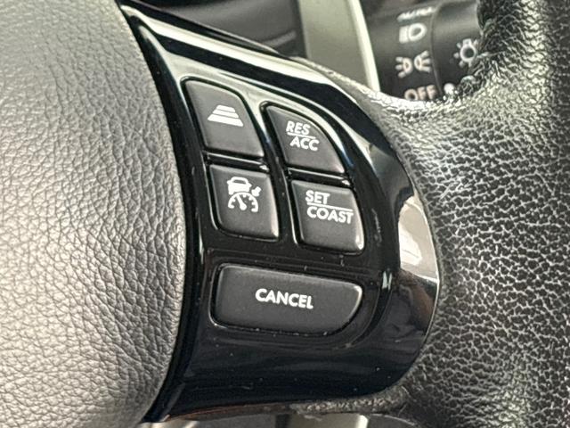 エクシーガクロスオーバー７ モダンスタイル　ケンウッドメモリーナビ　リアカメラ　ＥＴＣ　スマートキー　サイドカーテンエアバッグ　ディスチャージヘッドライト　ＤＶＤ／ＣＤ　ブルートゥース音楽　フルセグＴＶ　シートヒーター　パワーシート　アイサイト（9枚目）