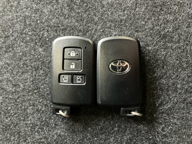 シエンタ Ｇウェルキャブ車助手席回転チルトシートＢタイプ　禁煙車　純ナビ　Ｒカメラ　ＥＴＣ　Ｆドラレコ　マルチビュー　両側ＰＳ　サイド・サイドカーテンエアバッグ（12枚目）