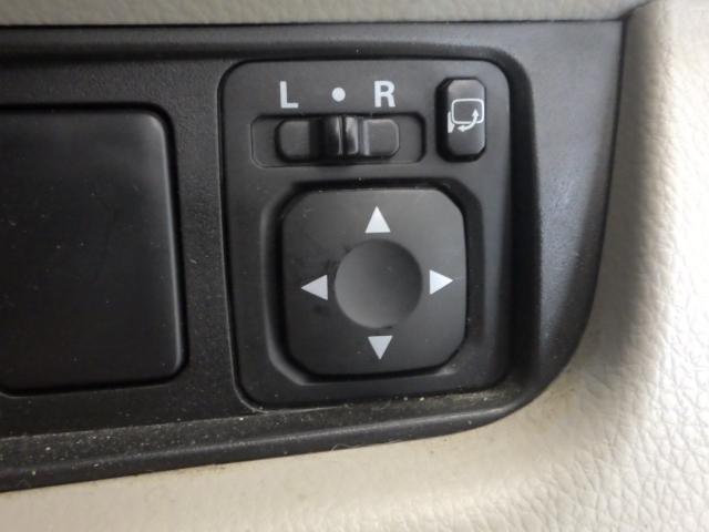 デイズ J 禁煙車 Wエアバッグ ABS キーレスキー CDチューナー  ETC 横滑り防止装置付 レーダーB WSRS パワーウィンド キーフリー ワンオーナー車 記録簿有り SRS PS AC(7枚目)