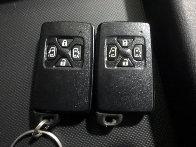 アルファード ２４０Ｓ　禁煙車　ＳＤナビゲーション　リアカメラ　スマートキー　リア両側パワースライドドア　ディスチャージヘッドライト　サイドカーテンエアバッグ　ＥＴＣ　フルセグＴＶ　ＤＶＤ／ＣＤ　フルセグＴＶ　ＶＳＡ　記録簿（6枚目）