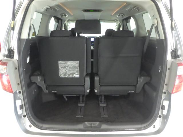 アルファード ２４０Ｓ　禁煙車　ＳＤナビゲーション　リアカメラ　スマートキー　リア両側パワースライドドア　ディスチャージヘッドライト　サイドカーテンエアバッグ　ＥＴＣ　フルセグＴＶ　ＤＶＤ／ＣＤ　フルセグＴＶ　ＶＳＡ　記録簿（15枚目）