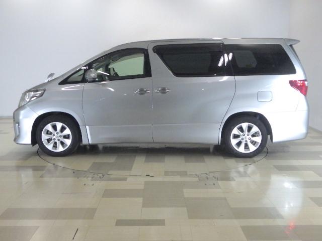 アルファード ２４０Ｓ　禁煙車　ＳＤナビゲーション　リアカメラ　スマートキー　リア両側パワースライドドア　ディスチャージヘッドライト　サイドカーテンエアバッグ　ＥＴＣ　フルセグＴＶ　ＤＶＤ／ＣＤ　フルセグＴＶ　ＶＳＡ　記録簿（17枚目）