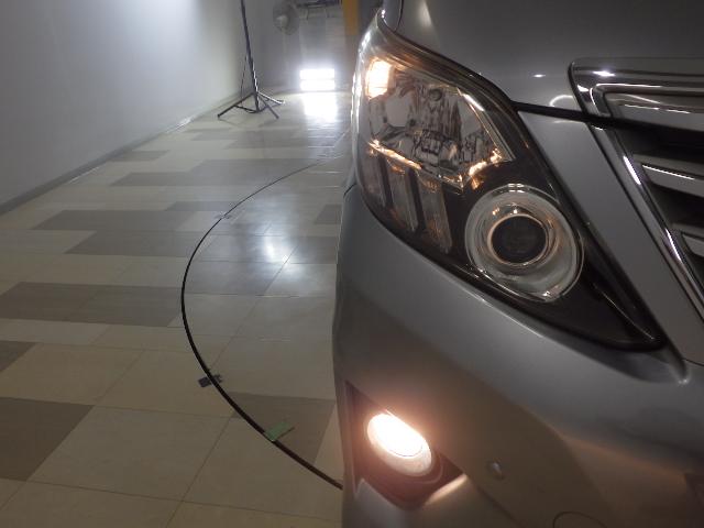 アルファード ２４０Ｓ　禁煙車　ＳＤナビゲーション　リアカメラ　スマートキー　リア両側パワースライドドア　ディスチャージヘッドライト　サイドカーテンエアバッグ　ＥＴＣ　フルセグＴＶ　ＤＶＤ／ＣＤ　フルセグＴＶ　ＶＳＡ　記録簿（25枚目）