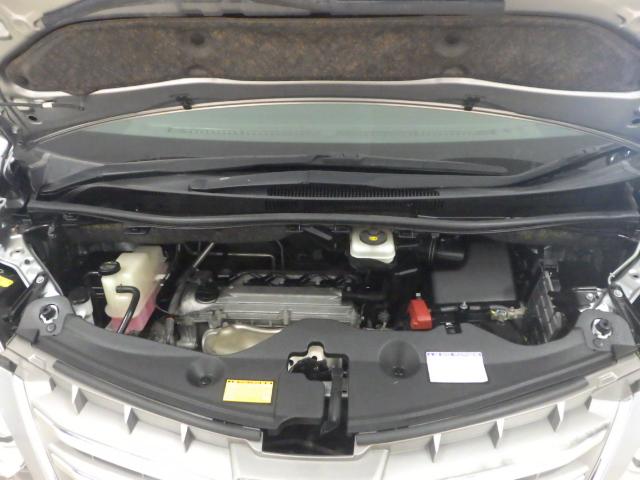 アルファード ２４０Ｓ　禁煙車　ＳＤナビゲーション　リアカメラ　スマートキー　リア両側パワースライドドア　ディスチャージヘッドライト　サイドカーテンエアバッグ　ＥＴＣ　フルセグＴＶ　ＤＶＤ／ＣＤ　フルセグＴＶ　ＶＳＡ　記録簿（26枚目）