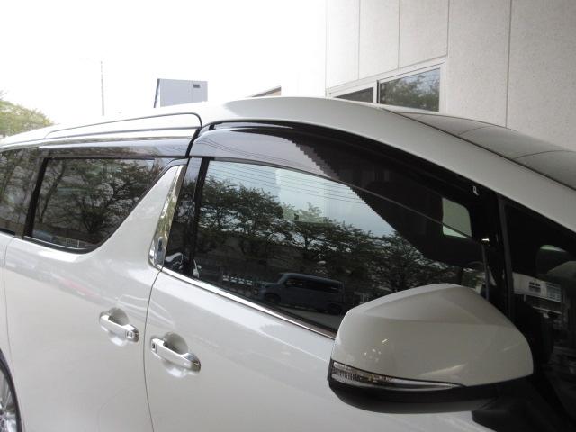アルファード 2.5S 禁煙車 純正ナビ ブルートゥースオーディオ Rカメラ シーケンシャルシフト クルコン 両側PS LEDヘッド・フグライト 2列目ベンチシート Dバイザー 社外ドラレコFR Bluetooth音楽(16枚目)