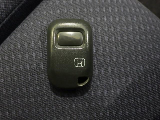 ライフ G 禁煙車 Wエアバッグ ABS リアカメラ キーレスキー リアカメラ 両席エアバッグ キーレス付き Rカメ 前席パワーウィンドウ 整備記録簿 運転席エアバック パワーステアリング オートエアコン(9枚目)