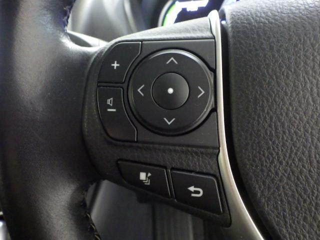 ヴォクシー ハイブリッドV 禁煙車 全方位カメラ 純9インチナビ リア席11インチモニター 左右パワスラ シートヒーター クルコン スマートエントリーシステム 全周囲カメラ スマートキープッシュスタート 盗難防止アラーム PS(8枚目)