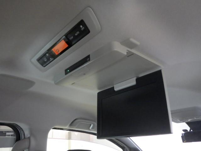 ヴォクシー ハイブリッドV 禁煙車 全方位カメラ 純9インチナビ リア席11インチモニター 左右パワスラ シートヒーター クルコン スマートエントリーシステム 全周囲カメラ スマートキープッシュスタート 盗難防止アラーム PS(9枚目)