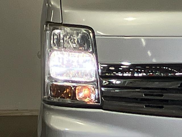 エブリイワゴン ＰＺターボスペシャル　４ＷＤ　リア両側パワースライドドア　ＥＴＣ　ディスチャージヘッドライト　シートヒーター　アルミホイール　ＣＤチューナー　左右電動スライドドア　タ－ボ　Ｗエアバッグ　ワイヤレスキー　パワーウインド　ＰＳ（10枚目）