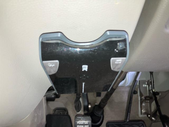 エブリイワゴン ＰＺターボスペシャル　４ＷＤ　リア両側パワースライドドア　ＥＴＣ　ディスチャージヘッドライト　シートヒーター　アルミホイール　ＣＤチューナー　左右電動スライドドア　タ－ボ　Ｗエアバッグ　ワイヤレスキー　パワーウインド　ＰＳ（13枚目）