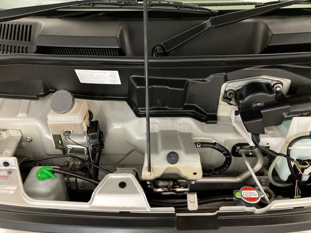 エブリイワゴン ＰＺターボスペシャル　４ＷＤ　リア両側パワースライドドア　ＥＴＣ　ディスチャージヘッドライト　シートヒーター　アルミホイール　ＣＤチューナー　左右電動スライドドア　タ－ボ　Ｗエアバッグ　ワイヤレスキー　パワーウインド　ＰＳ（23枚目）