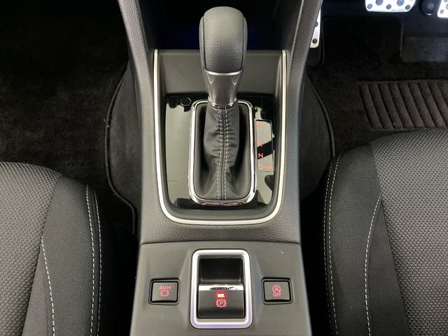 レヴォーグ 1.6GTアイサイトスマートエディション パワーシート シートヒーター 全車速追従クルコン アクティブレーンキープ 誤発進抑制 8インチナビ Rカメラ ETC アクセスキー バックガイドモニター 衝突軽減B オートクルーズ 禁煙 LEDライト(17枚目)