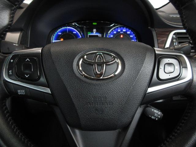 カムリ ハイブリッドGパッケージ 禁煙車 1オーナ VSC 記録簿あり 地デジ イモビ DVD再生機能 オートクルーズコントロール サイドエアバック ナビ&TV AC ETC車載器 パワーウインドウ キーフリー Bカメラ エアバッグ(6枚目)