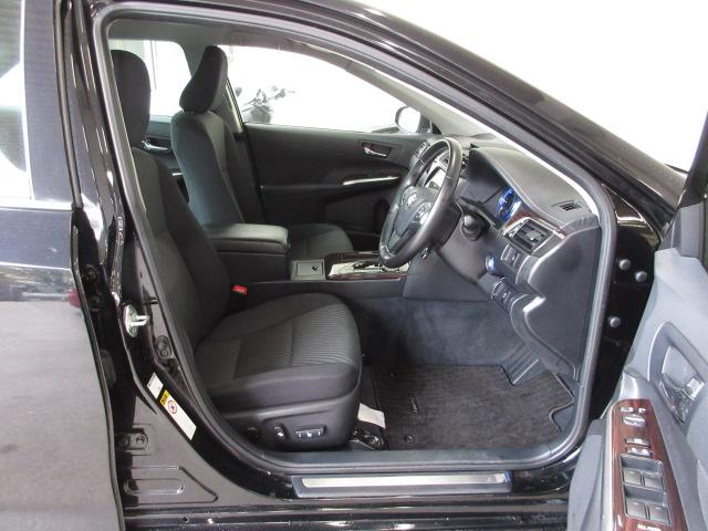 カムリ ハイブリッドGパッケージ 禁煙車 1オーナ VSC 記録簿あり 地デジ イモビ DVD再生機能 オートクルーズコントロール サイドエアバック ナビ&TV AC ETC車載器 パワーウインドウ キーフリー Bカメラ エアバッグ(14枚目)