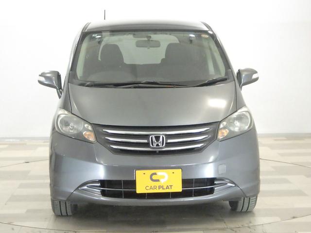 フリード Ｇジャストセレクション　禁煙車　ＳＳＤナビゲーション　リア左側パワースライドドア　ディスチャージヘッドライト　リアカメラ　ＤＶＤ／ＣＤ　ワンセグＴＶ　ＥＴＣ　Ｂモニター　定期点検記録簿　ワンオナ　助手席エアバッグ　１セグ（16枚目）