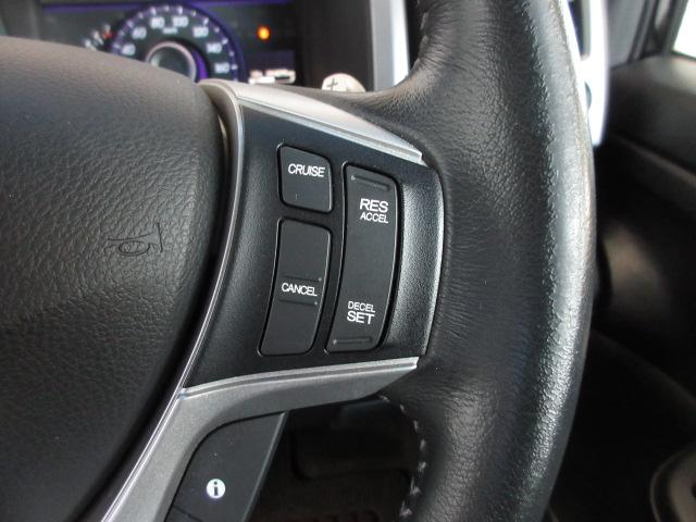 ステップワゴンスパーダ Ｚクールスピリット　禁煙車　リア両側パワースライドドア　スマートキー　ディスチャージヘッドライト　リアカメラ　クルーズコントロール　アルミホイール　ＥＴＣ　ＶＳＡ　バックカメ　ワンオーナー　キーフリー　横滑防止　パワステ（6枚目）