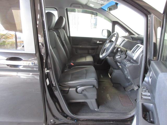 ステップワゴンスパーダ Ｚクールスピリット　禁煙車　リア両側パワースライドドア　スマートキー　ディスチャージヘッドライト　リアカメラ　クルーズコントロール　アルミホイール　ＥＴＣ　ＶＳＡ　バックカメ　ワンオーナー　キーフリー　横滑防止　パワステ（11枚目）