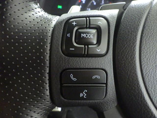 ＩＳ ＩＳ３００Ｆスポーツ　禁煙車　１オーナー　Ｐシート　シートヒーター　全周囲カメラ　クルコン　電子パーキング　ＡＨＢ　ＲＳＡ　タイヤ８分山　社外ドラレコ　バックＣ　横滑り防止装置　クリソナ　レザーシート　オートハイビーム（9枚目）