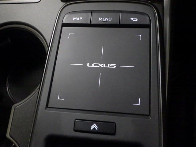 ＩＳ ＩＳ３００Ｆスポーツ　禁煙車　１オーナー　Ｐシート　シートヒーター　全周囲カメラ　クルコン　電子パーキング　ＡＨＢ　ＲＳＡ　タイヤ８分山　社外ドラレコ　バックＣ　横滑り防止装置　クリソナ　レザーシート　オートハイビーム（12枚目）