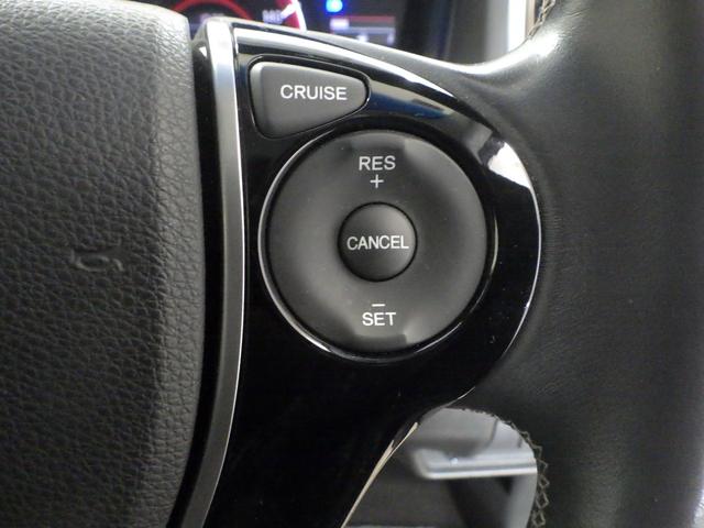 オデッセイ アブソルート　禁煙車　安心パッケージ　工場オプションナビ　ＬＥＤヘッドライト　リア両側パワースライドドア　ＥＴＣ　スマートキー　ＤＶＤ／ＣＤ　サイドカーテンエアバッグ　リアモニター　アルミホイール　フルセグＴＶ（7枚目）