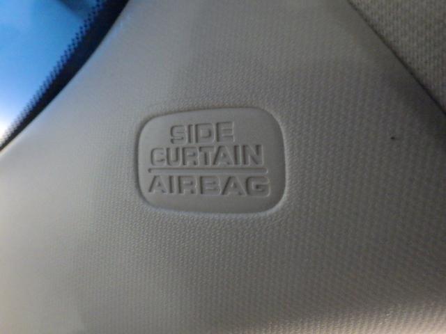 オデッセイ アブソルート　禁煙車　安心パッケージ　工場オプションナビ　ＬＥＤヘッドライト　リア両側パワースライドドア　ＥＴＣ　スマートキー　ＤＶＤ／ＣＤ　サイドカーテンエアバッグ　リアモニター　アルミホイール　フルセグＴＶ（9枚目）