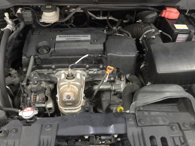 オデッセイ アブソルート　禁煙車　安心パッケージ　工場オプションナビ　ＬＥＤヘッドライト　リア両側パワースライドドア　ＥＴＣ　スマートキー　ＤＶＤ／ＣＤ　サイドカーテンエアバッグ　リアモニター　アルミホイール　フルセグＴＶ（18枚目）