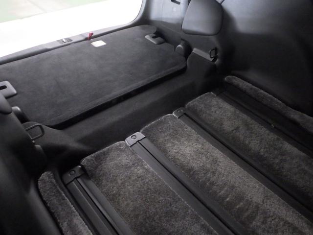 オデッセイ アブソルート　禁煙車　安心パッケージ　工場オプションナビ　ＬＥＤヘッドライト　リア両側パワースライドドア　ＥＴＣ　スマートキー　ＤＶＤ／ＣＤ　サイドカーテンエアバッグ　リアモニター　アルミホイール　フルセグＴＶ（23枚目）