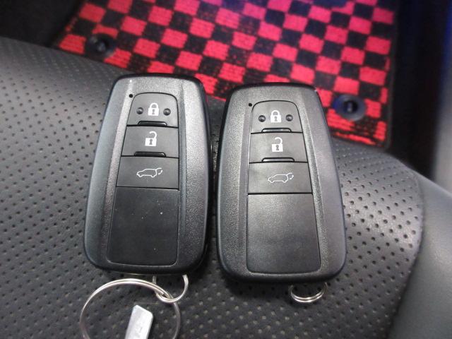 ＲＡＶ４ アドベンチャーオフロードパッケージ　ワンオーナー　メモリーナビ　マルチビューカメラ　サイドカーテン、ニーエアバッグ　ＬＥＤヘッドライト　スマートキー　パワーテールゲート　シートヒーター　クルーズコントロール　アルミホイール　ＡＡＣ　ＰＳ（29枚目）