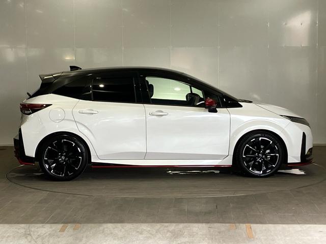 オーラ ニスモ　禁煙　ワンオーナー　純正ナビ　プロパイロット　マルチカメラ　スマートキー　ＥＴＣ　シートヒーター　ステアリングヒーター　サイドカーテン、ニーエアバッグ　アルミホイール　ＬＥＤヘッドライト　フルセグＴＶ（8枚目）