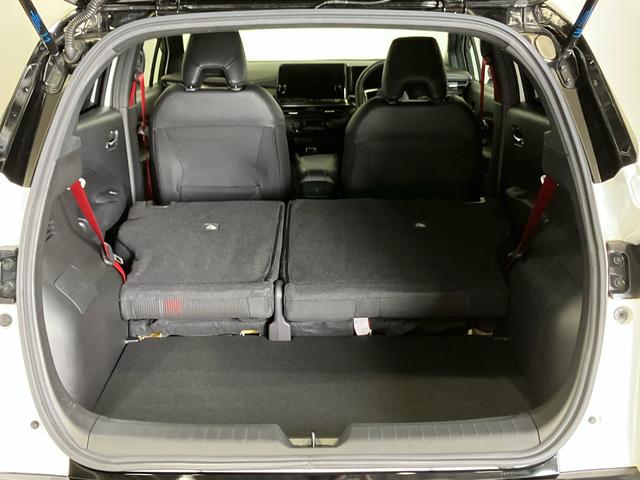 オーラ ニスモ　禁煙　ワンオーナー　純正ナビ　プロパイロット　マルチカメラ　スマートキー　ＥＴＣ　シートヒーター　ステアリングヒーター　サイドカーテン、ニーエアバッグ　アルミホイール　ＬＥＤヘッドライト　フルセグＴＶ（22枚目）