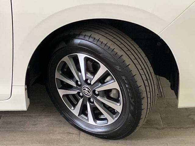 エスクァイア Giプレミアムパッケージブラックテーラード 禁煙 純正10intナビ リアカメラ ETC スマートキー リア両側電動スライドドア トヨタセーフティセンス クルーズコントロール シートヒーター ブルートゥース音楽 フルセグTV アルミホイール(17枚目)