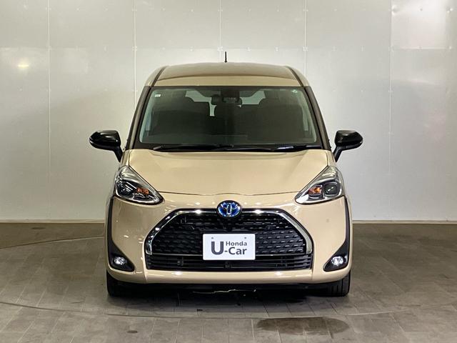 シエンタ ハイブリッドＧセーフティーエディションＩＩ　禁煙　ワンオーナー車　純正９ｉｎｔナビ　リアカメラ　両側電動スライドドア　トヨタセーフティセンス　追突被害軽減ブレーキ　レーンキープ　踏み間違い防止　ＨＤＭＩ　地デジ　シートヒーター　スマートキ（3枚目）