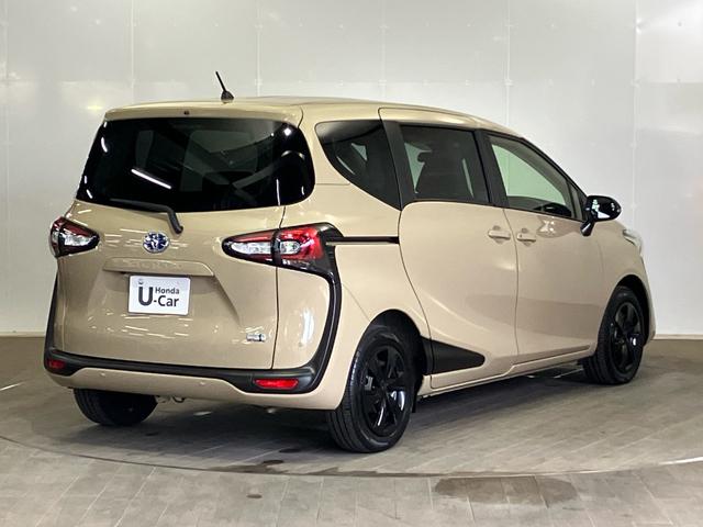 シエンタ ハイブリッドＧセーフティーエディションＩＩ　禁煙　ワンオーナー車　純正９ｉｎｔナビ　リアカメラ　両側電動スライドドア　トヨタセーフティセンス　追突被害軽減ブレーキ　レーンキープ　踏み間違い防止　ＨＤＭＩ　地デジ　シートヒーター　スマートキ（6枚目）