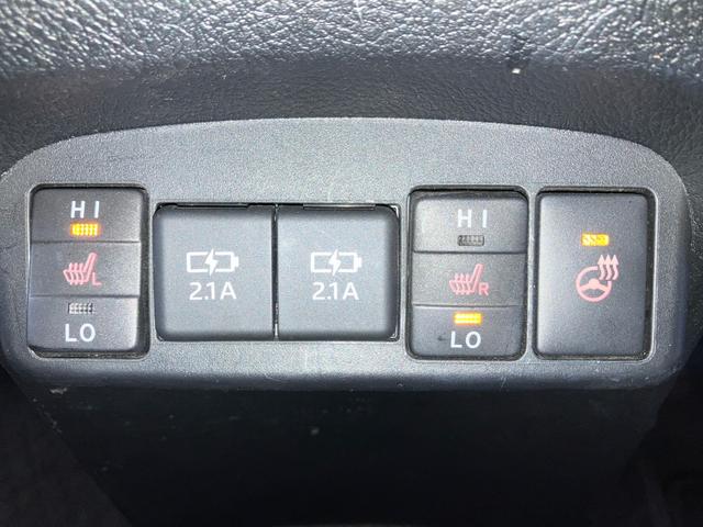 シエンタ ハイブリッドＧセーフティーエディションＩＩ　禁煙　ワンオーナー車　純正９ｉｎｔナビ　リアカメラ　両側電動スライドドア　トヨタセーフティセンス　追突被害軽減ブレーキ　レーンキープ　踏み間違い防止　ＨＤＭＩ　地デジ　シートヒーター　スマートキ（13枚目）