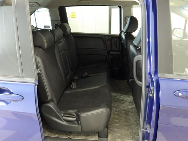 フリード Ｇエアロクールエディション　禁煙車　メモリーナビ　リアカメラ　ＥＴＣ　スマートキー　リア左側パワースライドドア　ディスチャージヘッドライト　アルミホイール　ＥＴＣ　ＤＶＤ／ＣＤ　ワンセグＴＶ　ブルートゥース音楽　Ｂカメラ（14枚目）