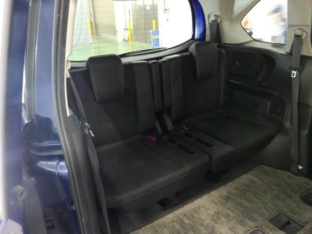 フリード Ｇエアロクールエディション　禁煙車　メモリーナビ　リアカメラ　ＥＴＣ　スマートキー　リア左側パワースライドドア　ディスチャージヘッドライト　アルミホイール　ＥＴＣ　ＤＶＤ／ＣＤ　ワンセグＴＶ　ブルートゥース音楽　Ｂカメラ（15枚目）